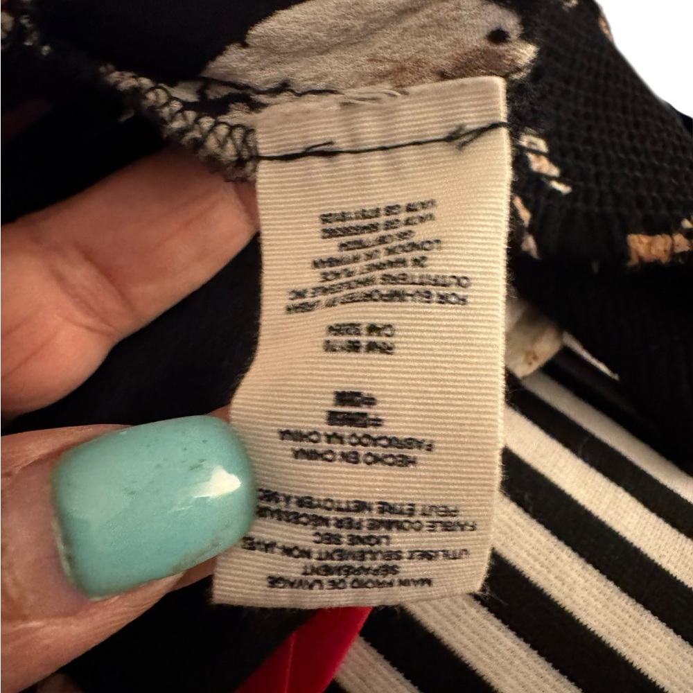 Free People Black and Cream Flutter Sleeve Crop Blouse - Picture 8 of 9